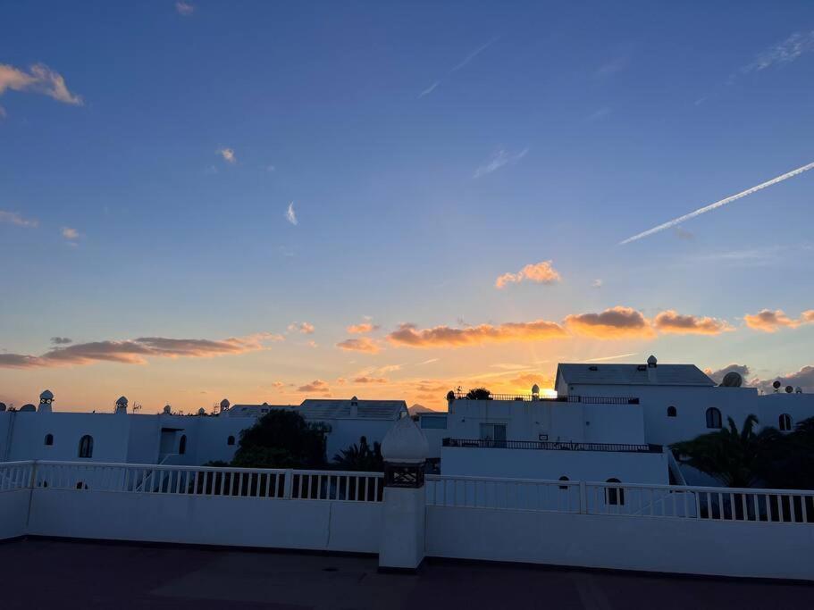 Apt 360º Panoramic View Costa Teguise Bagian luar foto