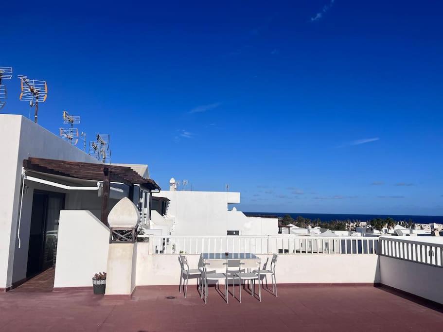 Apt 360º Panoramic View Costa Teguise Bagian luar foto